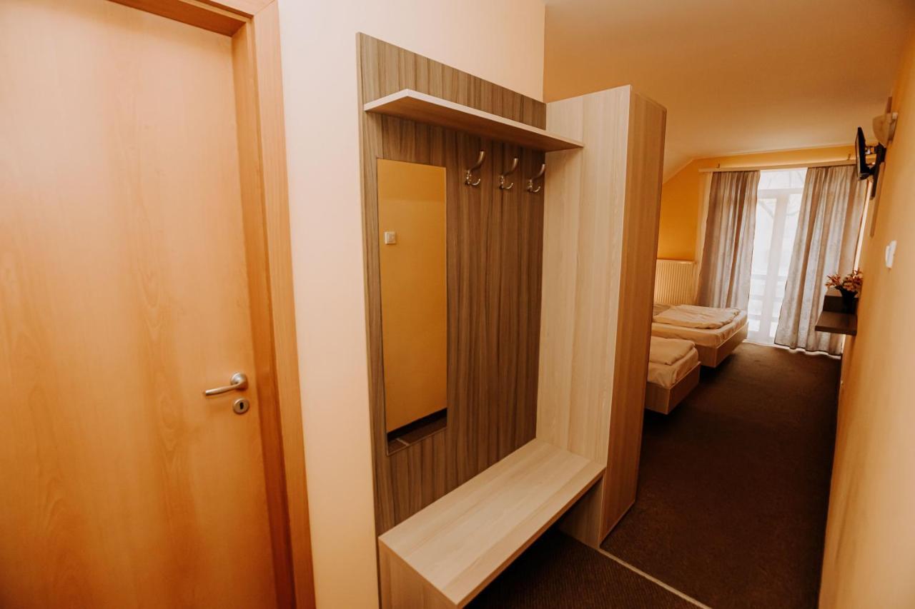 Guest house Lacul Linistit Moneasa Extérieur photo